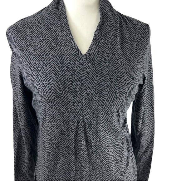 Talbots Petites Size LP Long Sleeved Animal Print Blouse - Picture 3 of 11